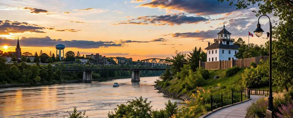 Fort Saskatchewan office image